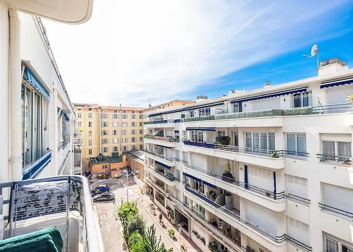 Royal Riviera Apartmán *